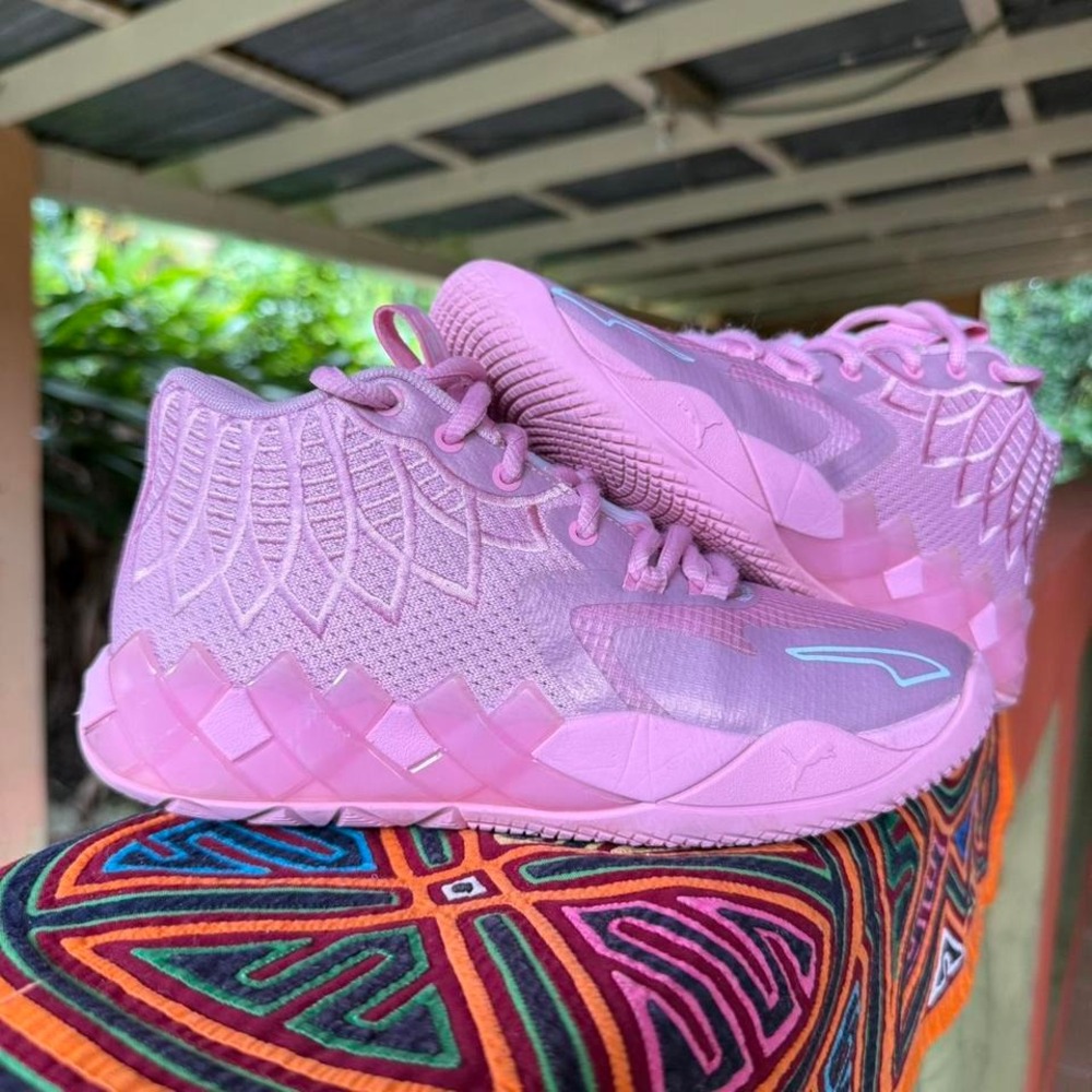 Puma MB.01 "Iridescent" LaMelo‎ Ball in size 4.5 women / 3.5 men